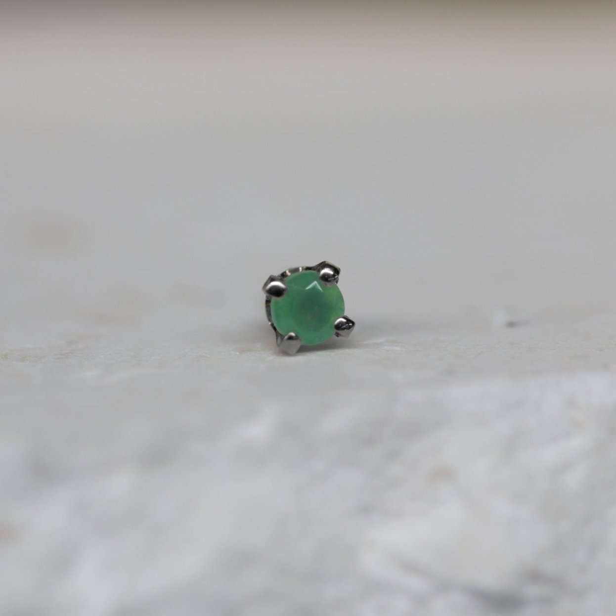 4 Prong • 2.5mm Cabochon Stone